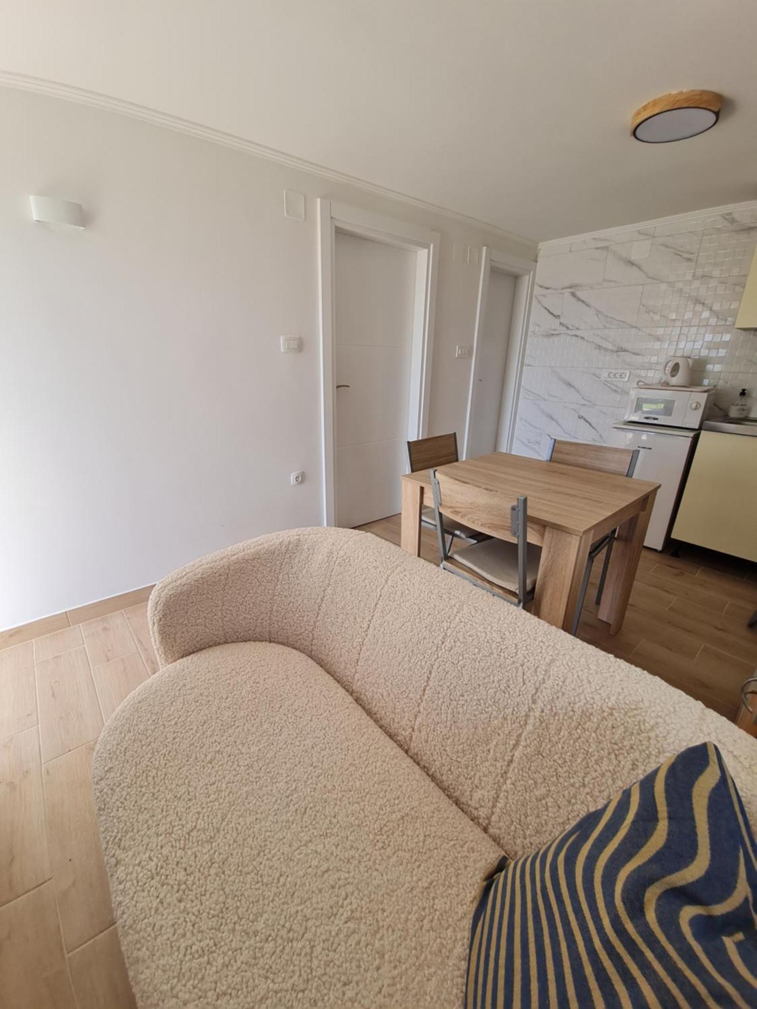 Apartman Luka كلينوفيتسا المظهر الخارجي الصورة
